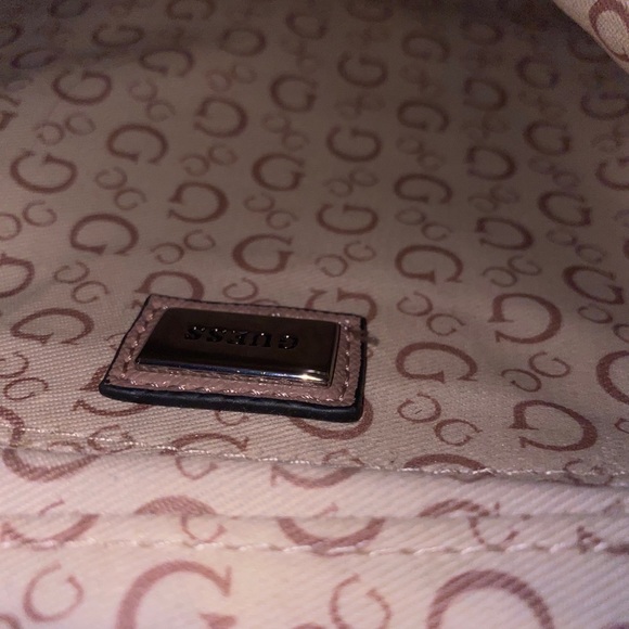 GUESS BACKPACK - Picture 4 of 4